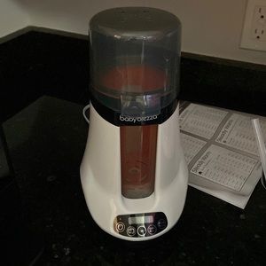 Baby Brezza never used baby bottle warmer